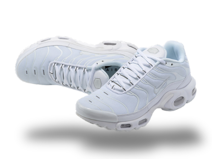Nike Air Max Plus TN "Triple White"