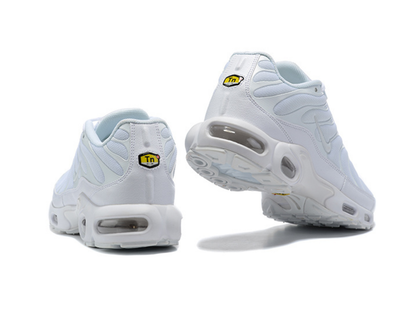 Nike Air Max Plus TN "Triple White"